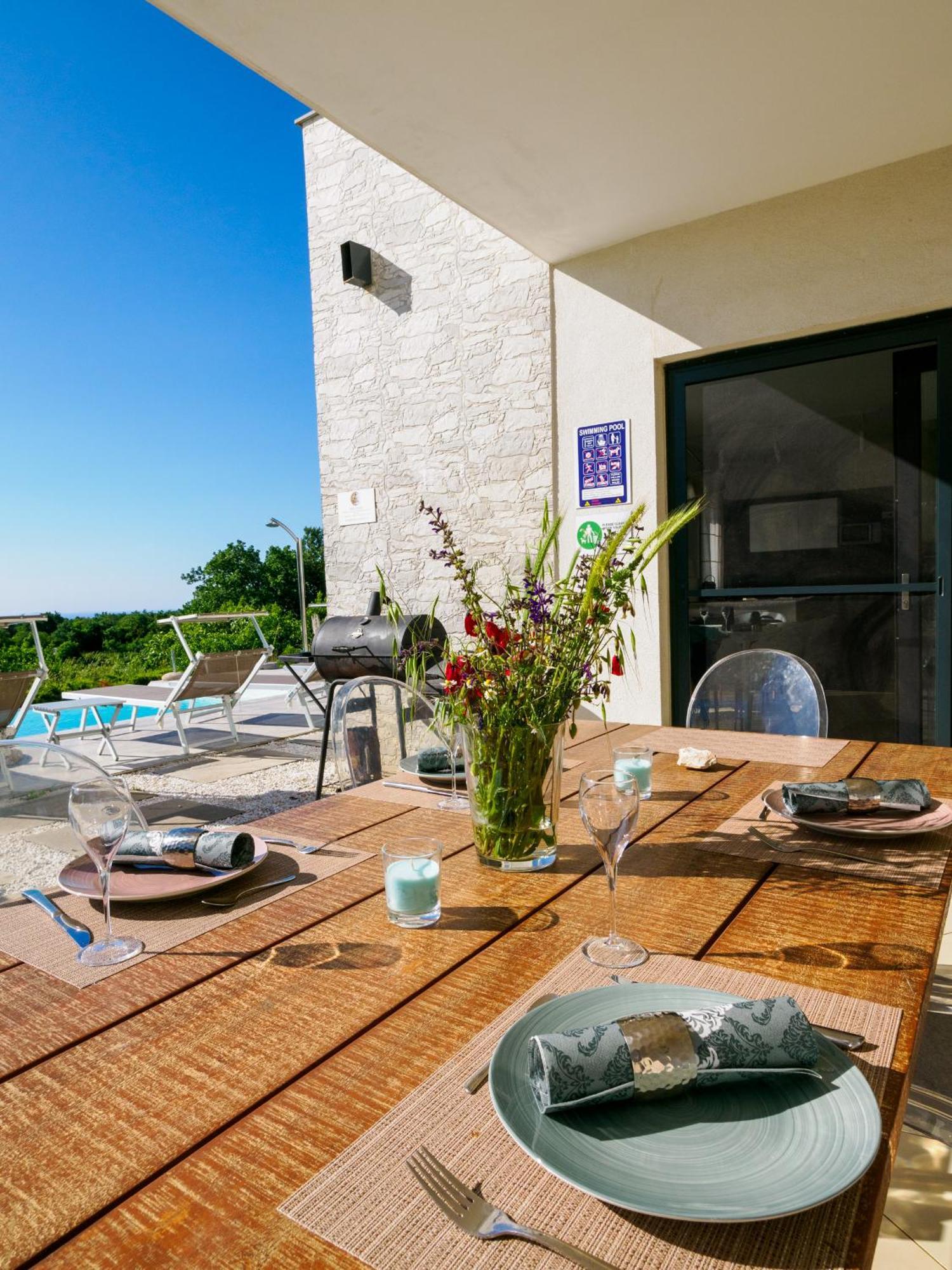 Sea view Villa Sun Sea&Fire Krnica Exterior foto